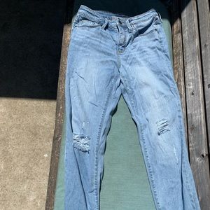 universal threads light-wash jeans !